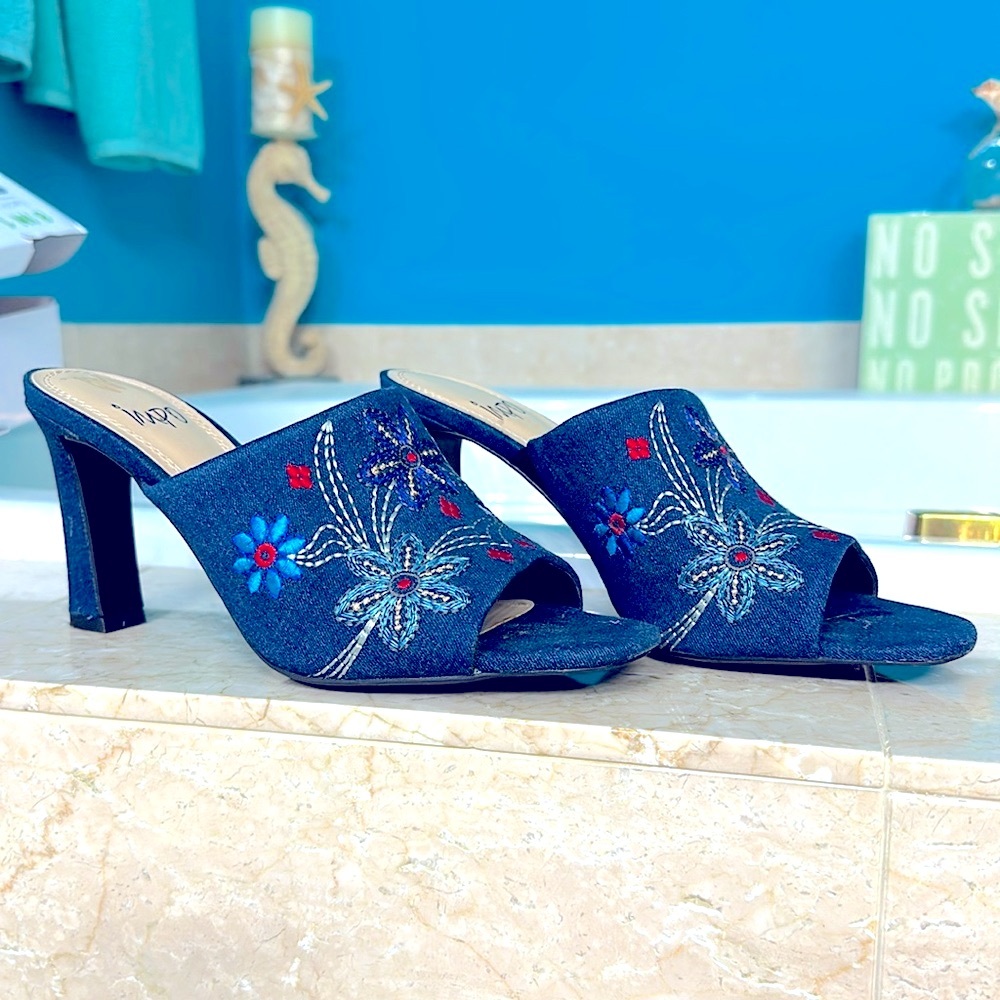 🔥SALE🔥Impo Blue & Red Denim Mules